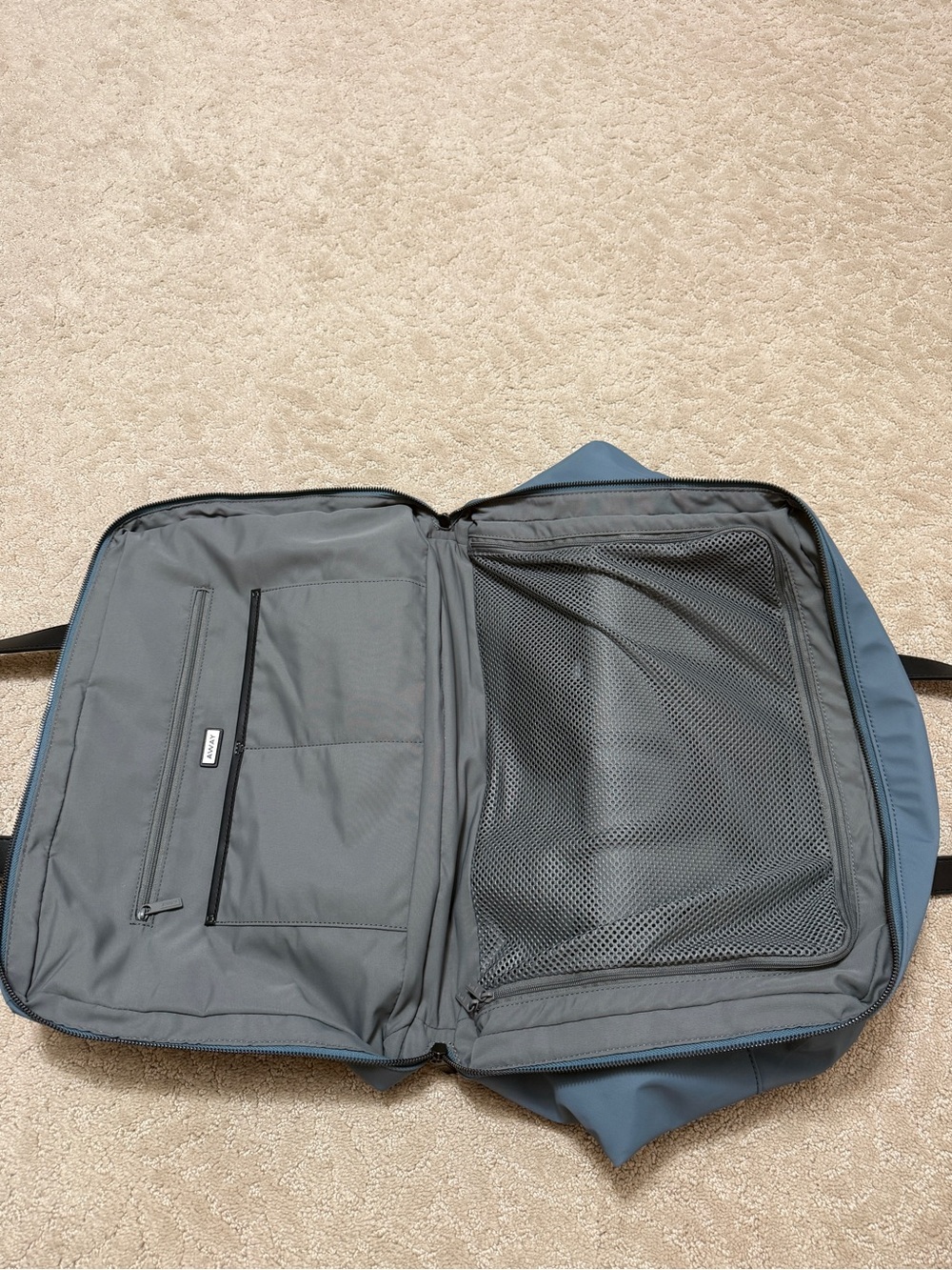 Away The Everywhere Bag in Coast Blue - Picture 11 of 16